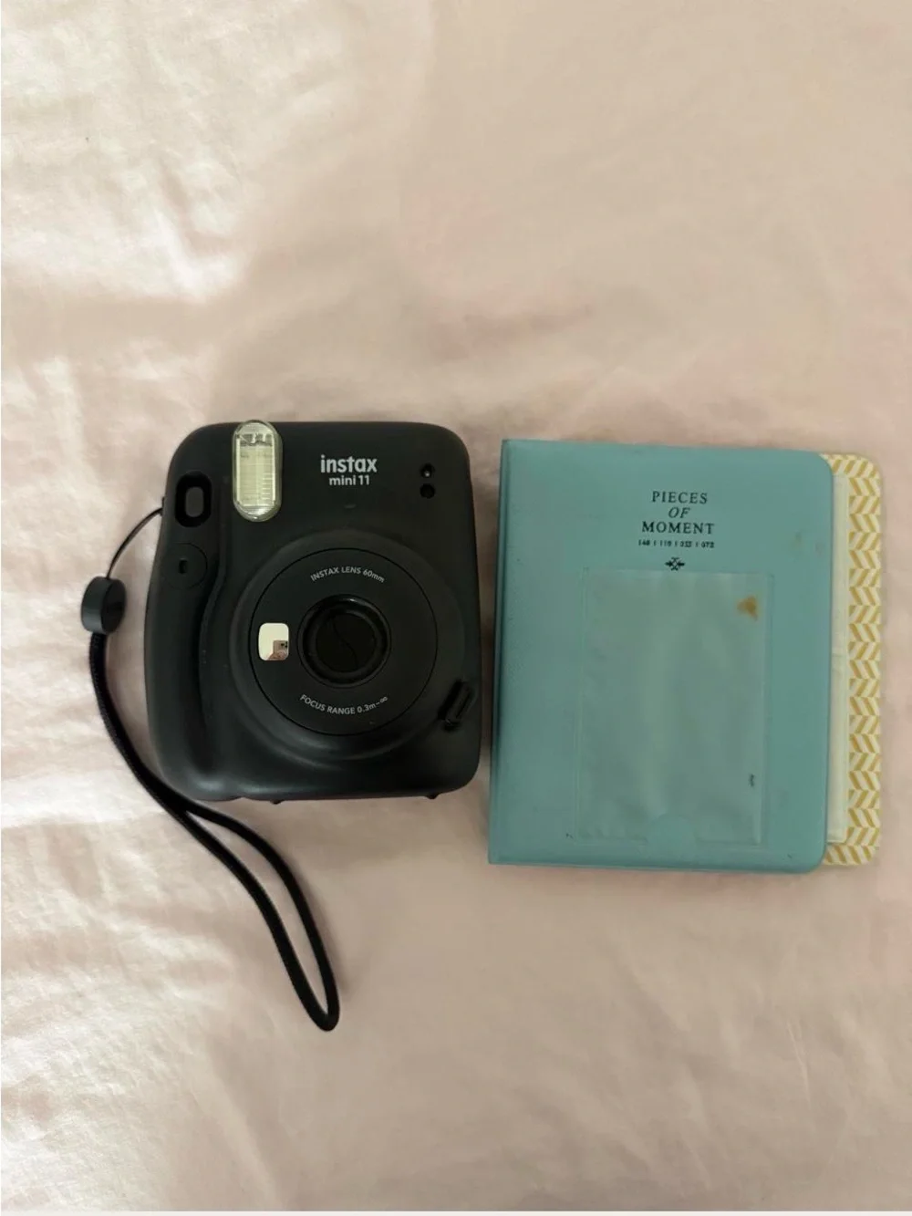 Fujifilm instax mini 11 Instant Camera - Black with Blue Photo Album